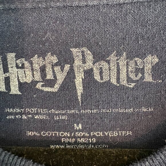 Harry Potter  Medium M HP Graphic Long Sleeve Crop T-Shirt cut off womans 86 - Picture 3 of 3
